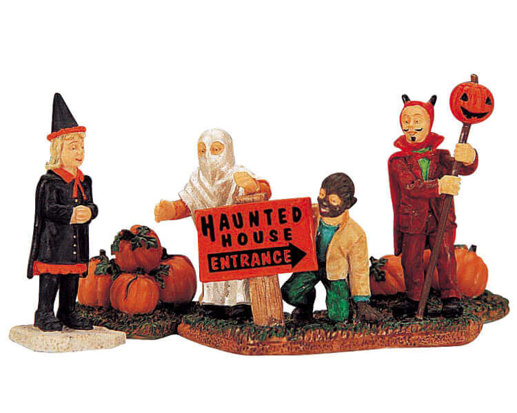 Haunted House Visitors