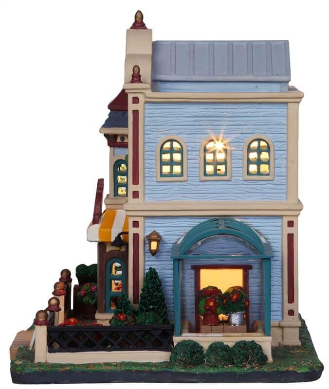 Leslie's Flowers & Nursery