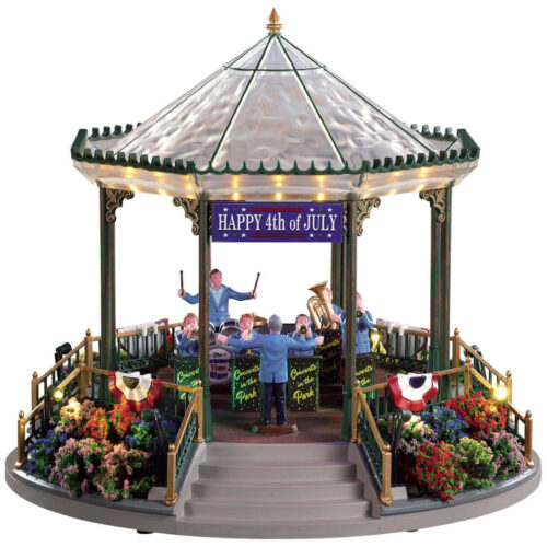 July 4th Garden Green Bandstand