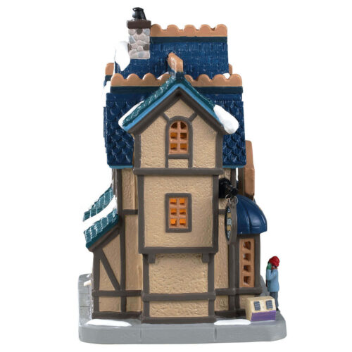 Puppy And Kitty Adoption Center